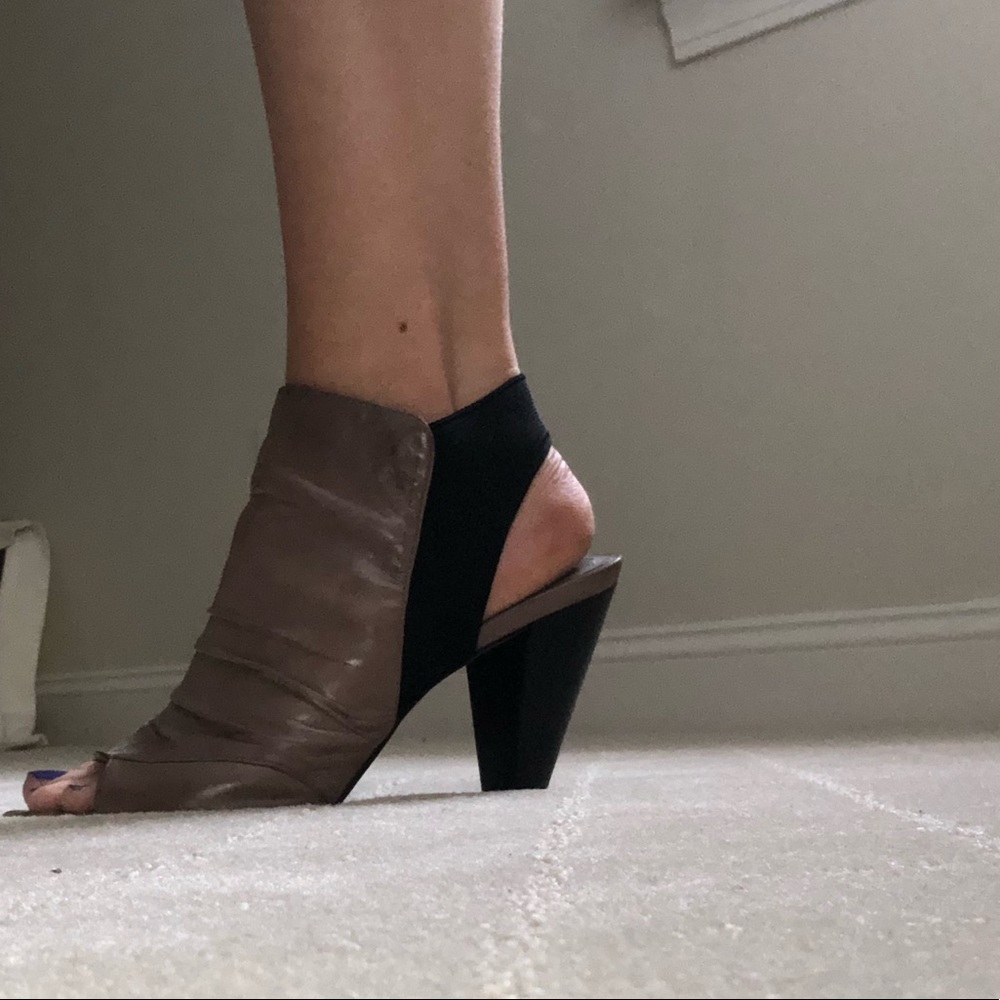 Vince Camuto Bootie - Picture 8 of 8